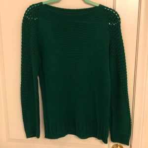 Green crochet-sleeve sweater
